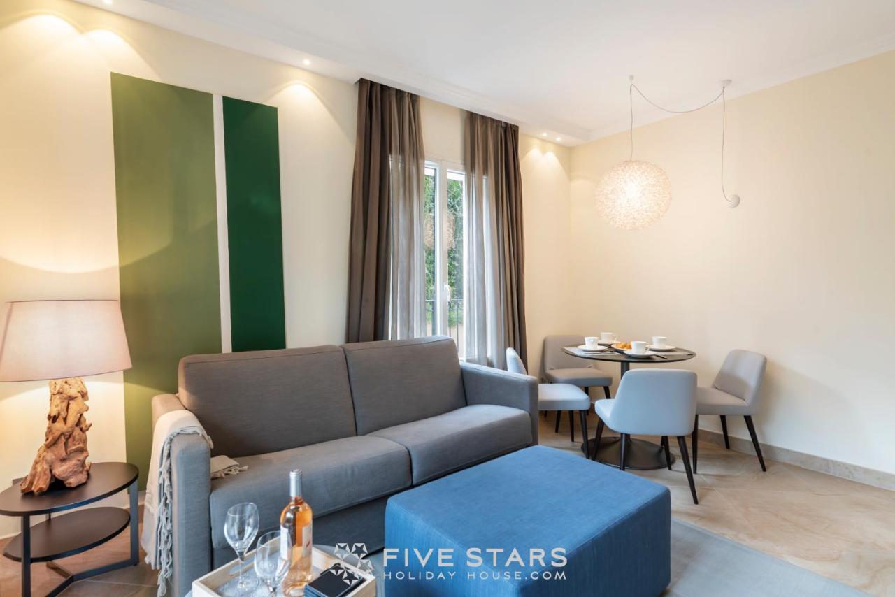 Villa Artemys - Five Stars Holiday House سا جو كاب فيرا المظهر الخارجي الصورة